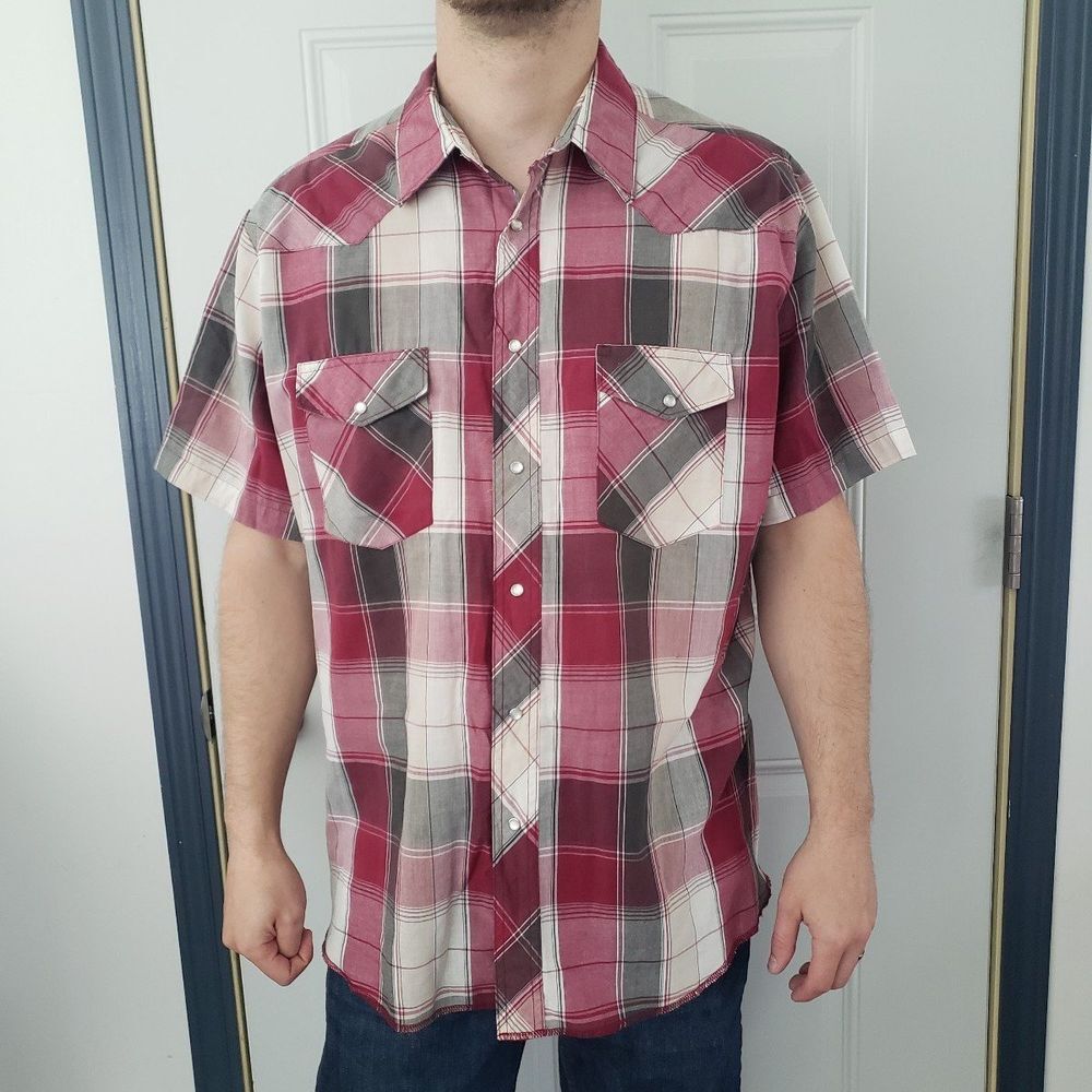 90s Wrangler Red and Gray Plaid‎ Western Shirt